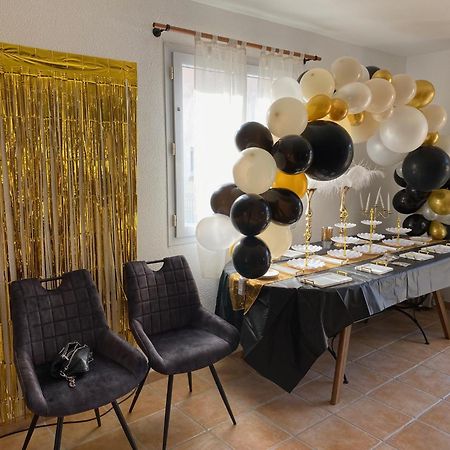 Maison Familiale La Baie 10 Ps En Cote De Jade ลา แบร์เนอรี ออง เรตซ์ ภายนอก รูปภาพ