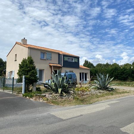 Maison Familiale La Baie 10 Ps En Cote De Jade ลา แบร์เนอรี ออง เรตซ์ ภายนอก รูปภาพ