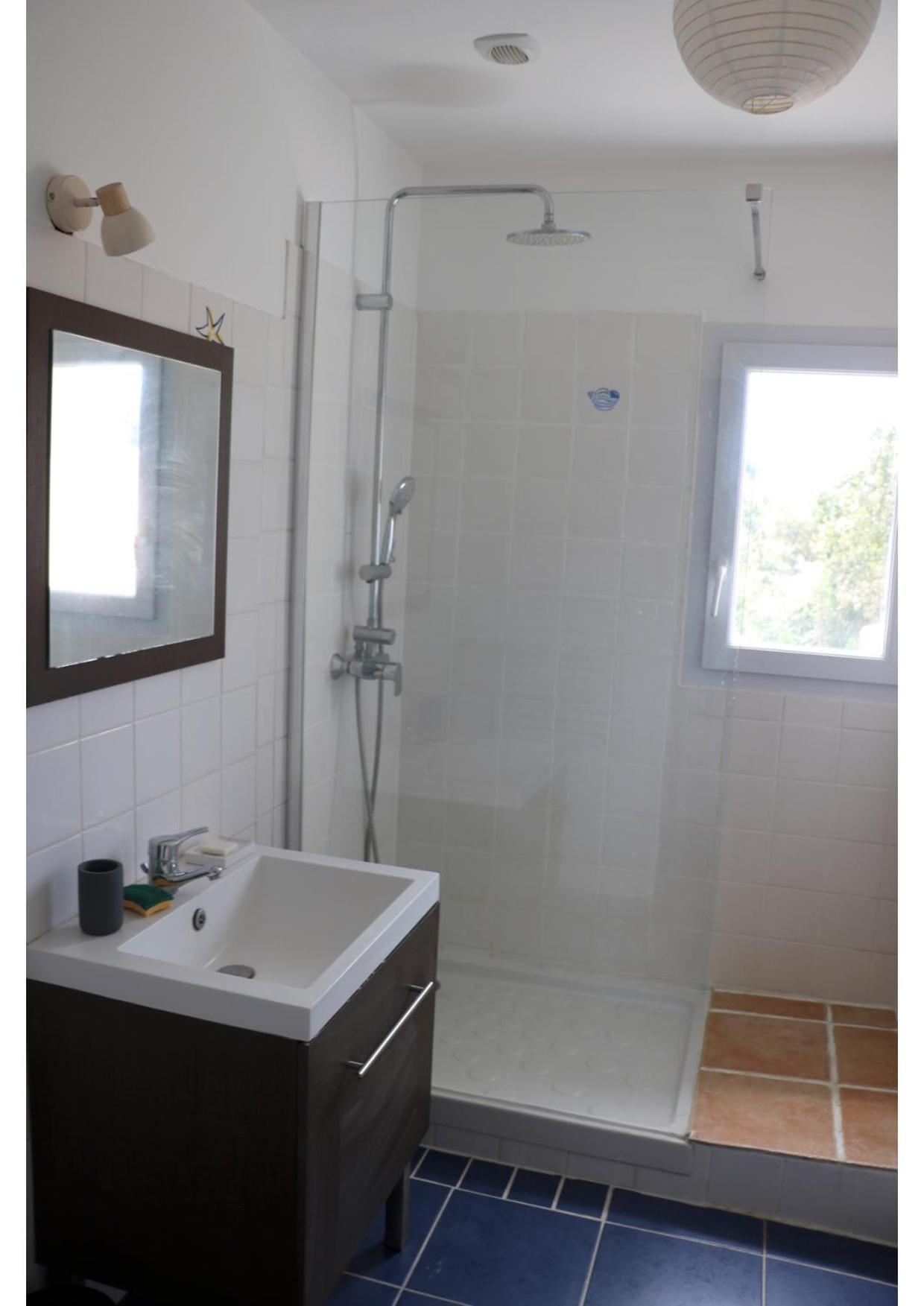 Maison Familiale La Baie 10 Ps En Cote De Jade ลา แบร์เนอรี ออง เรตซ์ ภายนอก รูปภาพ